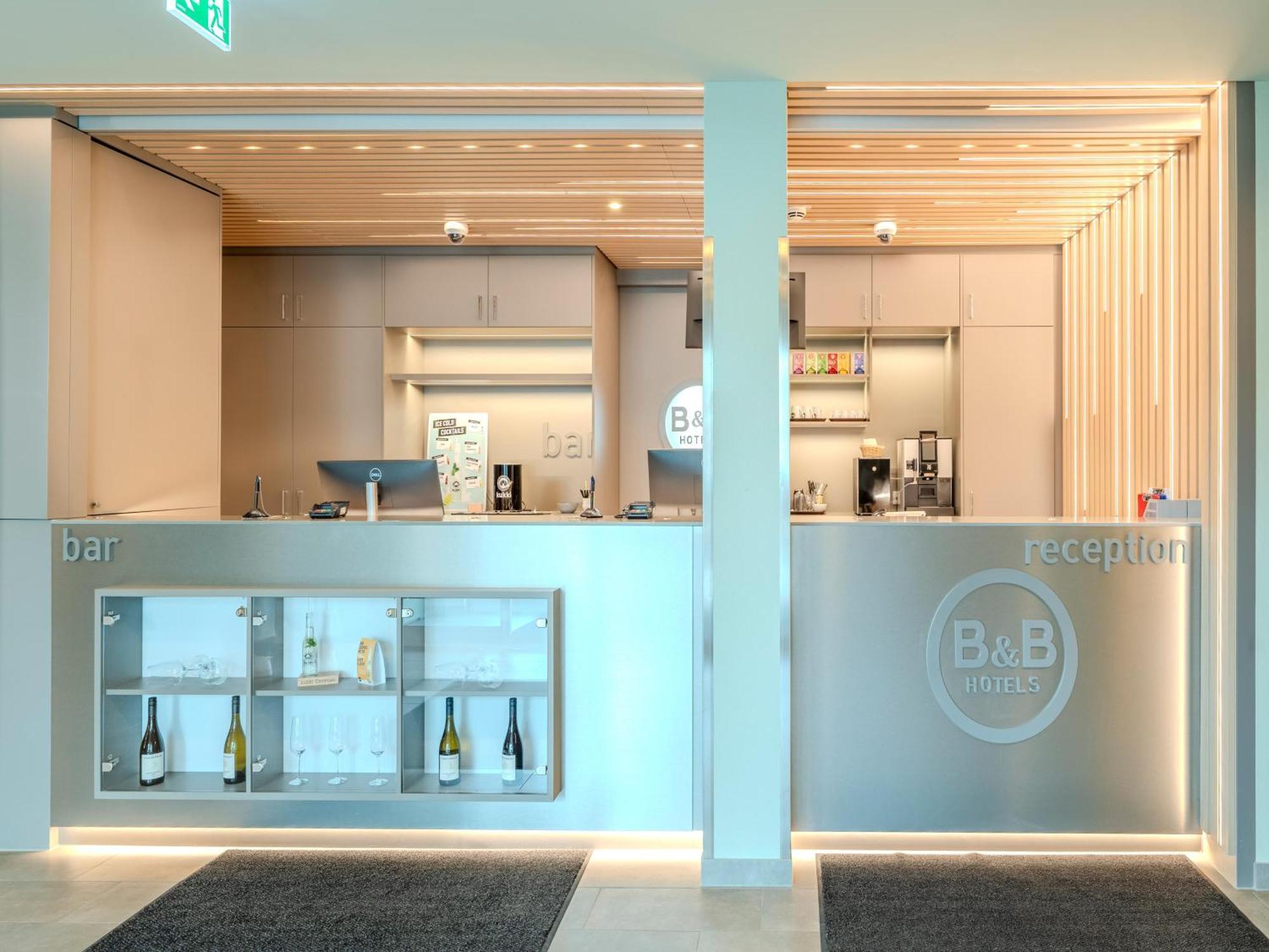 B&B Hotel Offenburg-Hbf מראה חיצוני תמונה