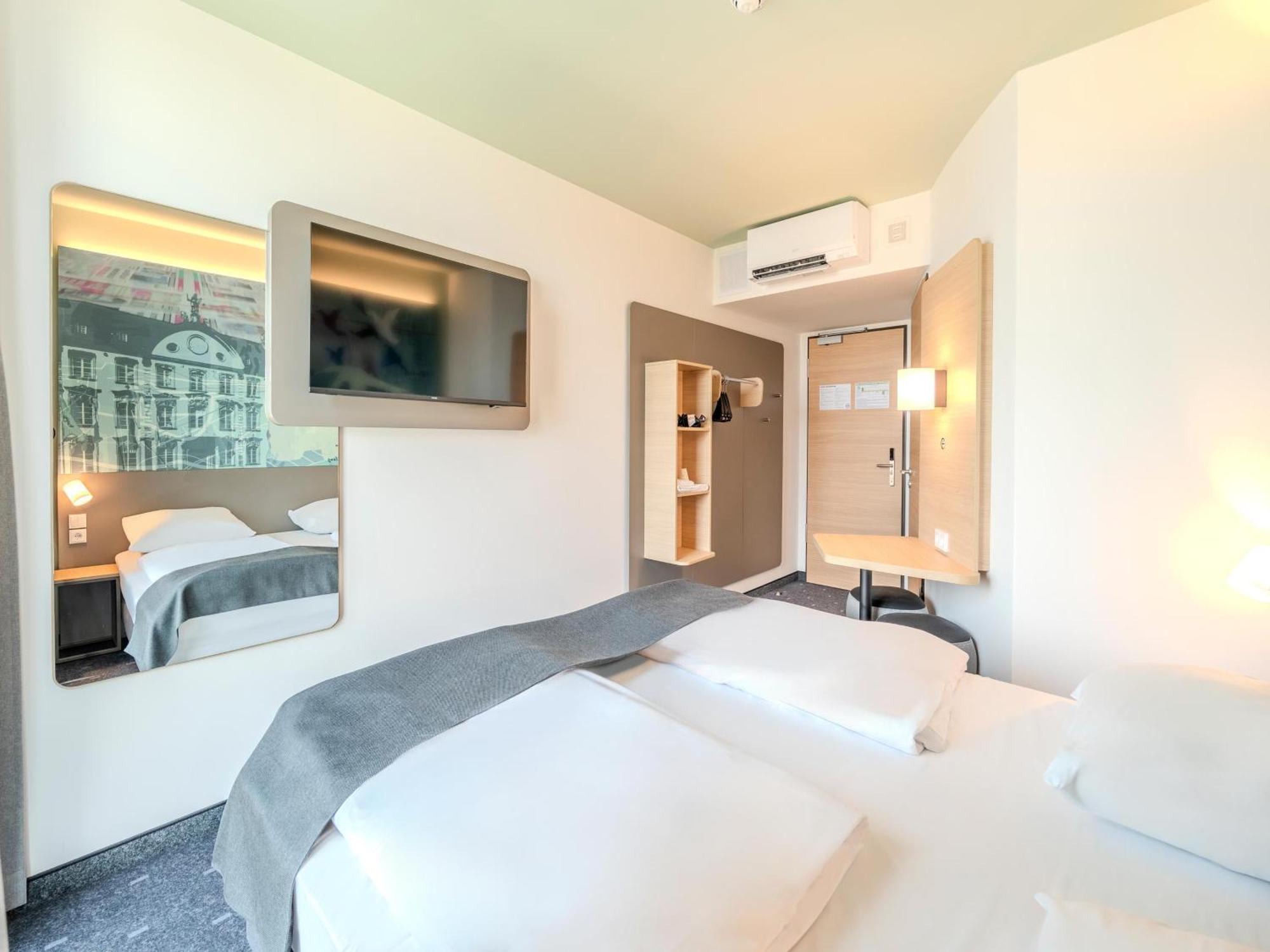 B&B Hotel Offenburg-Hbf מראה חיצוני תמונה