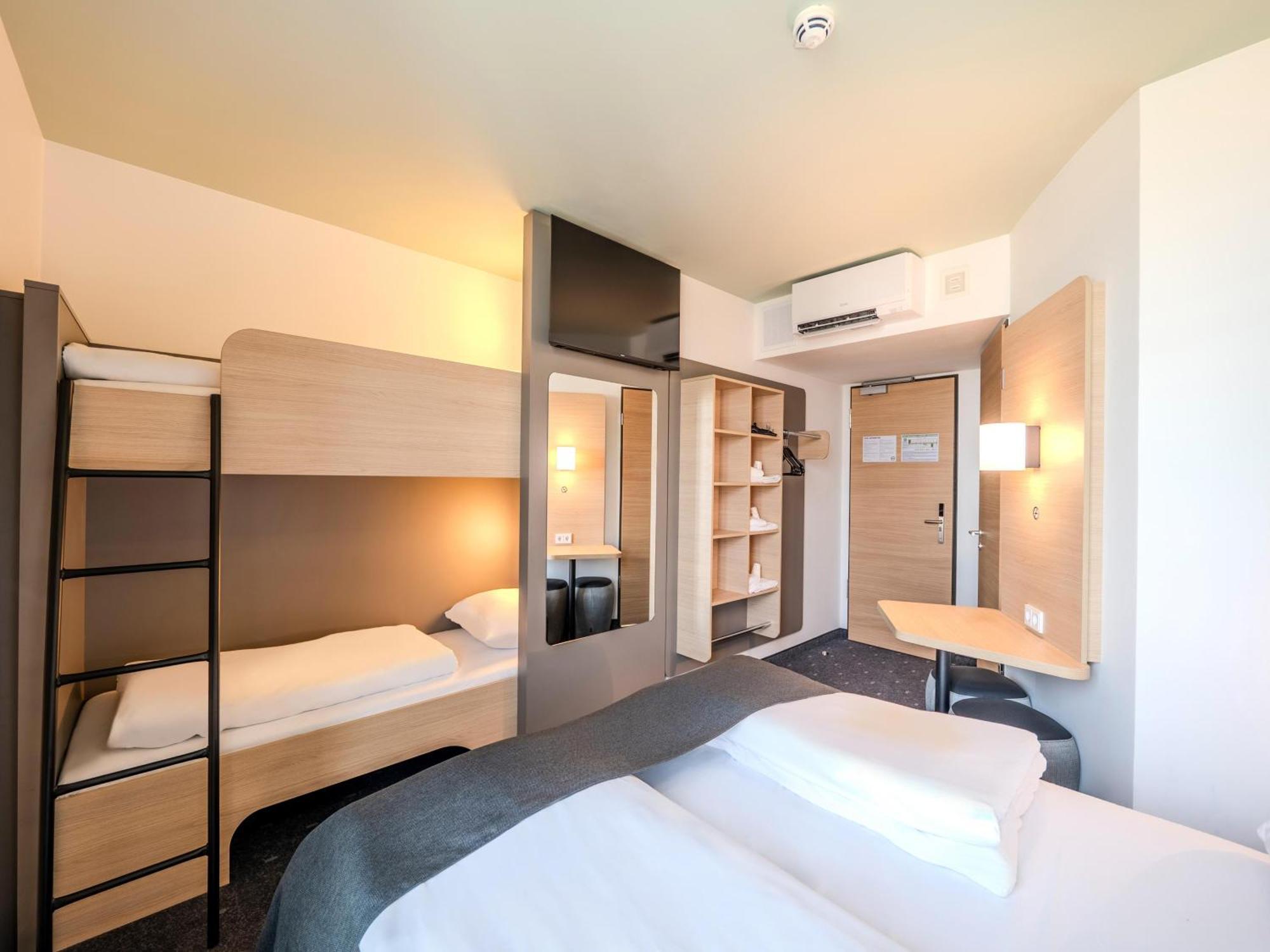 B&B Hotel Offenburg-Hbf מראה חיצוני תמונה